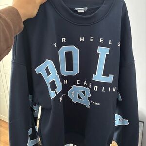 Vintage Style NCAA UNC Carolina Tar Heels Navy Blue Graphic Sweater